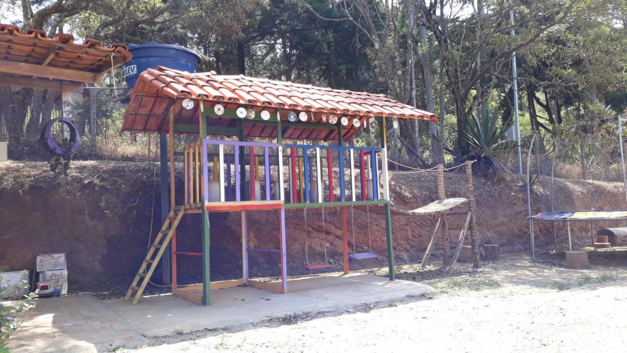 Aconchego Caminho Das Cachoeiras Rio Acima Bagian luar foto